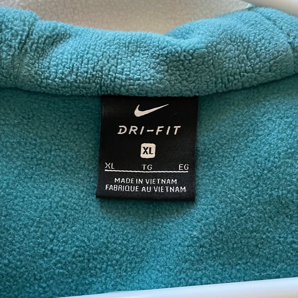 Nike Jacket - Picture 4 of 6